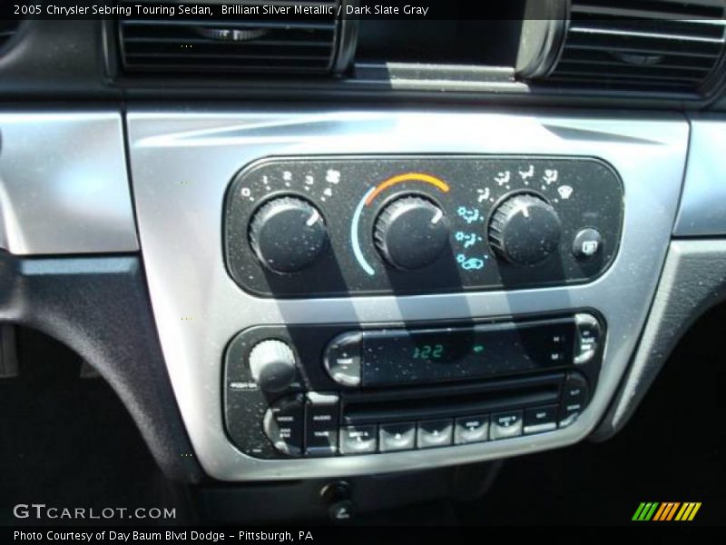 Brilliant Silver Metallic / Dark Slate Gray 2005 Chrysler Sebring Touring Sedan