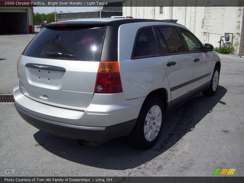 Bright Silver Metallic / Light Taupe 2006 Chrysler Pacifica