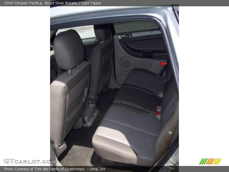 Bright Silver Metallic / Light Taupe 2006 Chrysler Pacifica