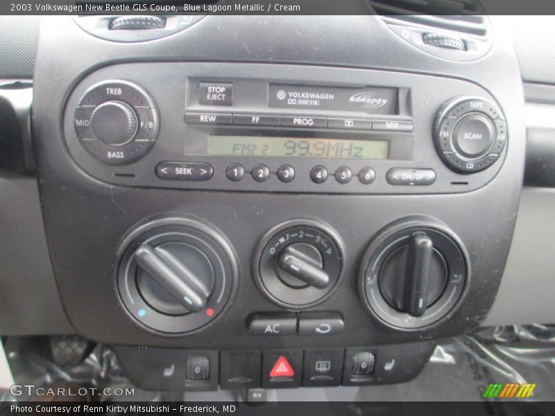 Blue Lagoon Metallic / Cream 2003 Volkswagen New Beetle GLS Coupe