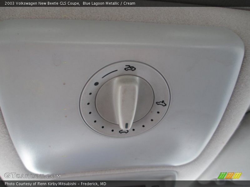 Blue Lagoon Metallic / Cream 2003 Volkswagen New Beetle GLS Coupe