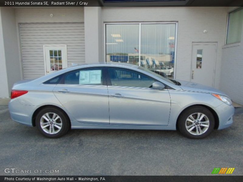 Radiant Silver / Gray 2011 Hyundai Sonata SE