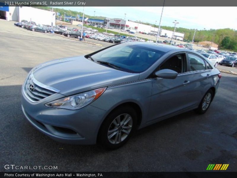 Radiant Silver / Gray 2011 Hyundai Sonata SE