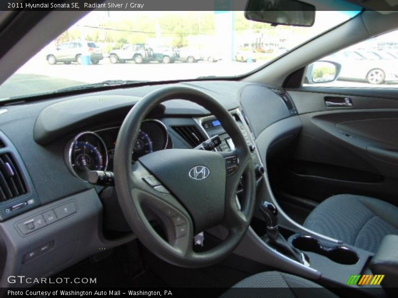 Radiant Silver / Gray 2011 Hyundai Sonata SE