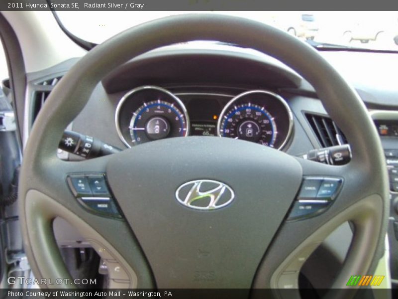 Radiant Silver / Gray 2011 Hyundai Sonata SE