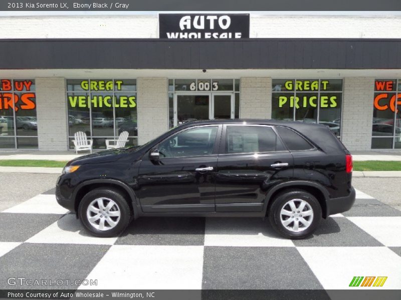 Ebony Black / Gray 2013 Kia Sorento LX