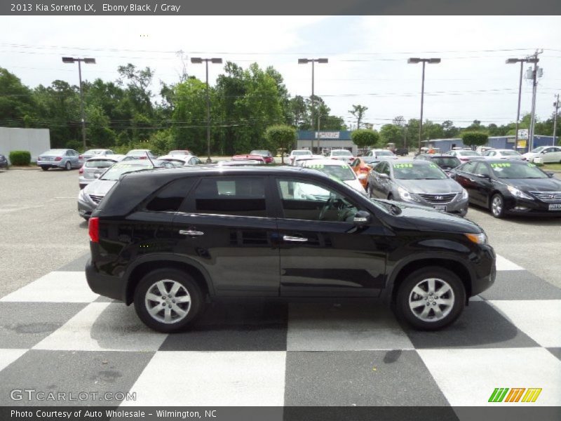 Ebony Black / Gray 2013 Kia Sorento LX