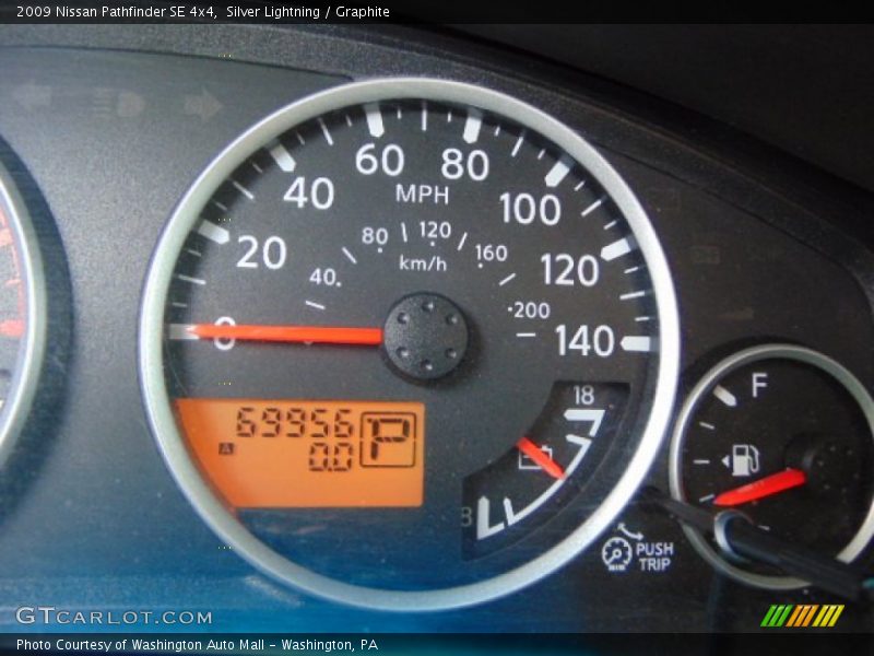 Silver Lightning / Graphite 2009 Nissan Pathfinder SE 4x4