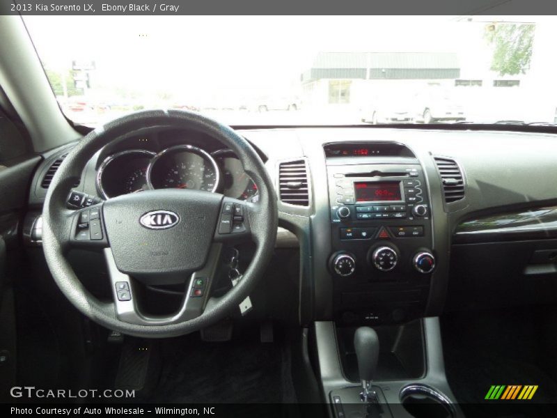 Ebony Black / Gray 2013 Kia Sorento LX