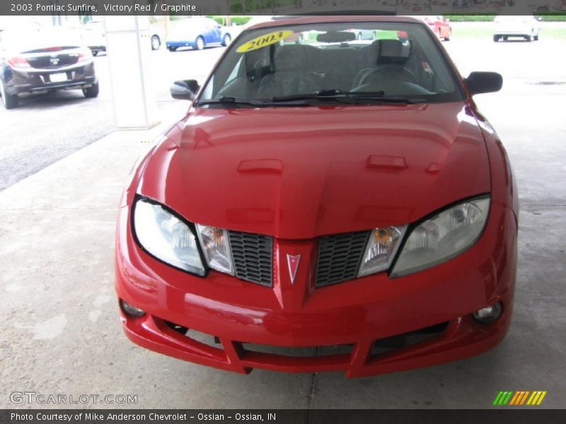 Victory Red / Graphite 2003 Pontiac Sunfire