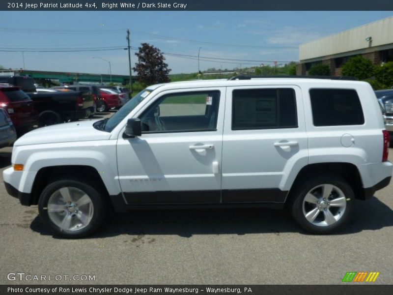 Bright White / Dark Slate Gray 2014 Jeep Patriot Latitude 4x4