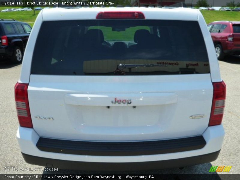 Bright White / Dark Slate Gray 2014 Jeep Patriot Latitude 4x4
