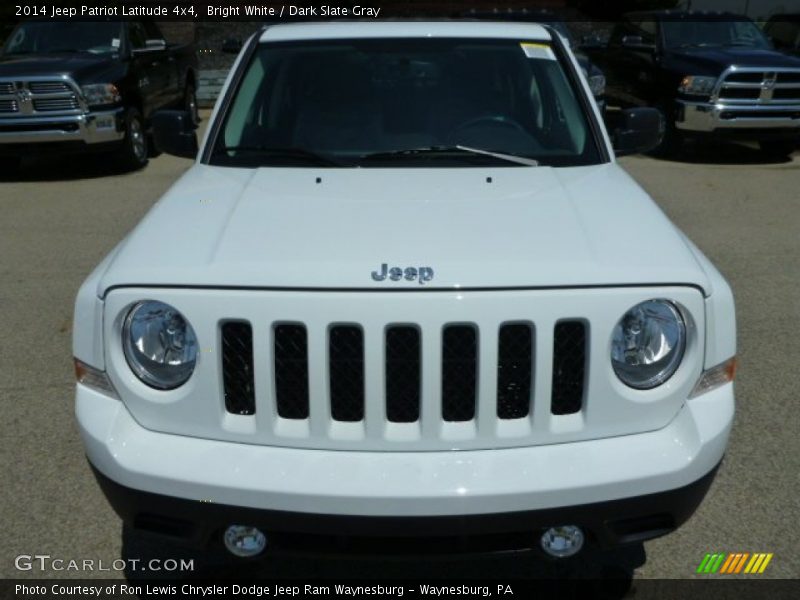 Bright White / Dark Slate Gray 2014 Jeep Patriot Latitude 4x4