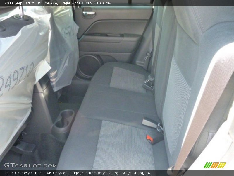 Bright White / Dark Slate Gray 2014 Jeep Patriot Latitude 4x4