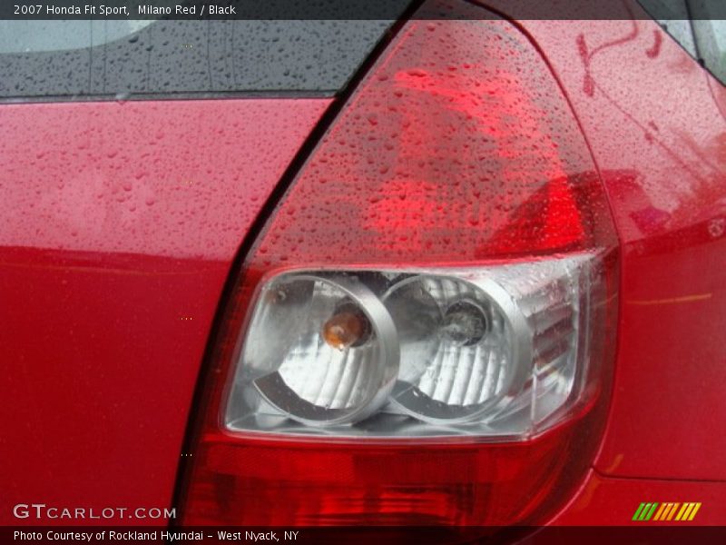 Milano Red / Black 2007 Honda Fit Sport