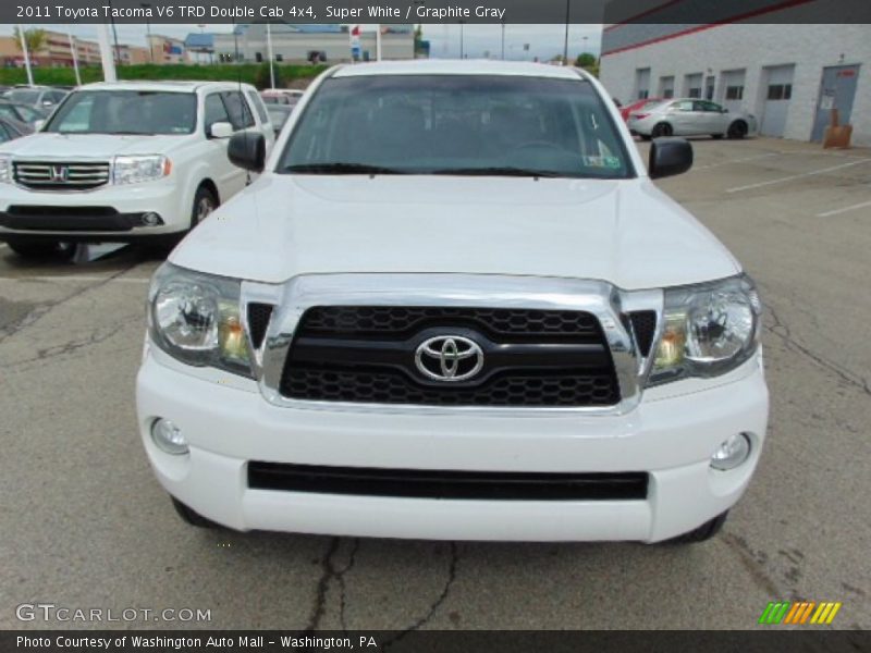 Super White / Graphite Gray 2011 Toyota Tacoma V6 TRD Double Cab 4x4