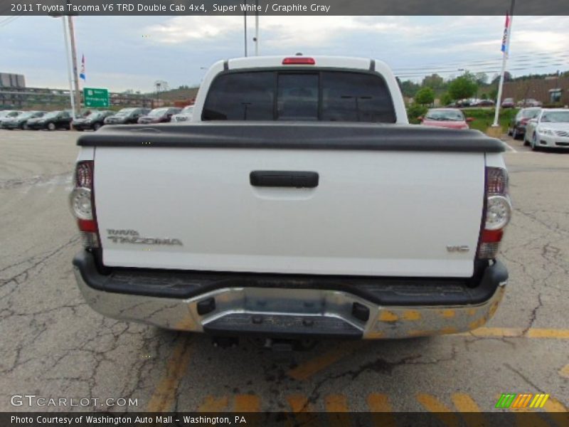 Super White / Graphite Gray 2011 Toyota Tacoma V6 TRD Double Cab 4x4