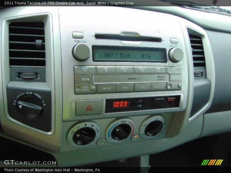 Super White / Graphite Gray 2011 Toyota Tacoma V6 TRD Double Cab 4x4
