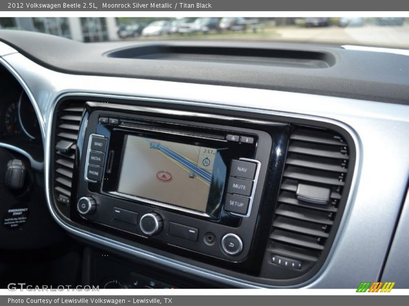 Moonrock Silver Metallic / Titan Black 2012 Volkswagen Beetle 2.5L