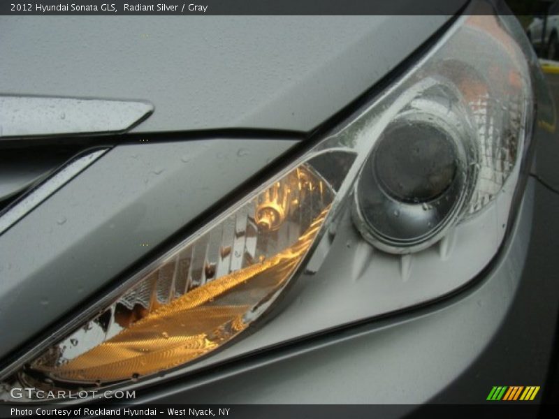Radiant Silver / Gray 2012 Hyundai Sonata GLS