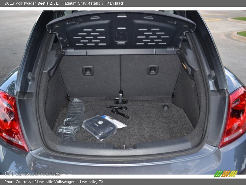 Platinum Gray Metallic / Titan Black 2013 Volkswagen Beetle 2.5L