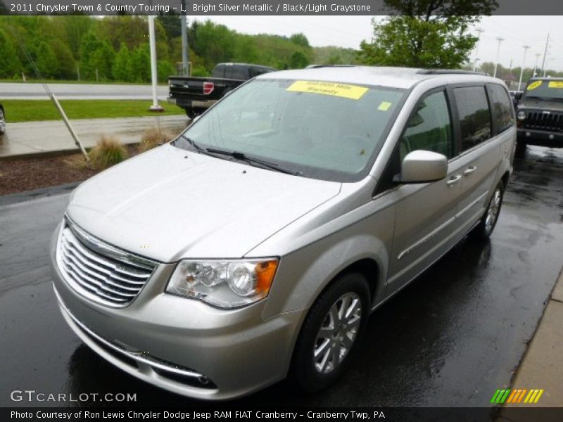 Bright Silver Metallic / Black/Light Graystone 2011 Chrysler Town & Country Touring - L
