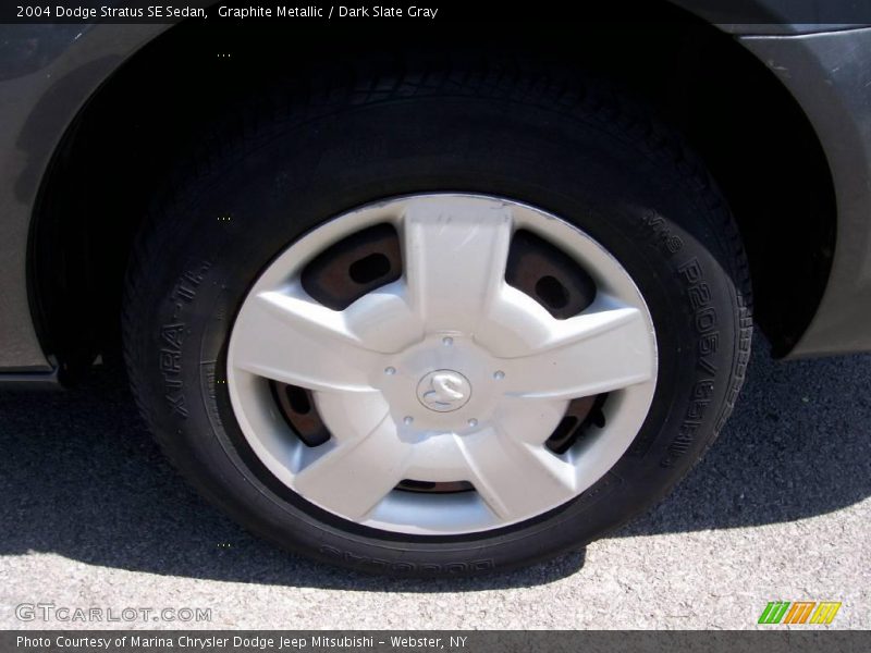 Graphite Metallic / Dark Slate Gray 2004 Dodge Stratus SE Sedan