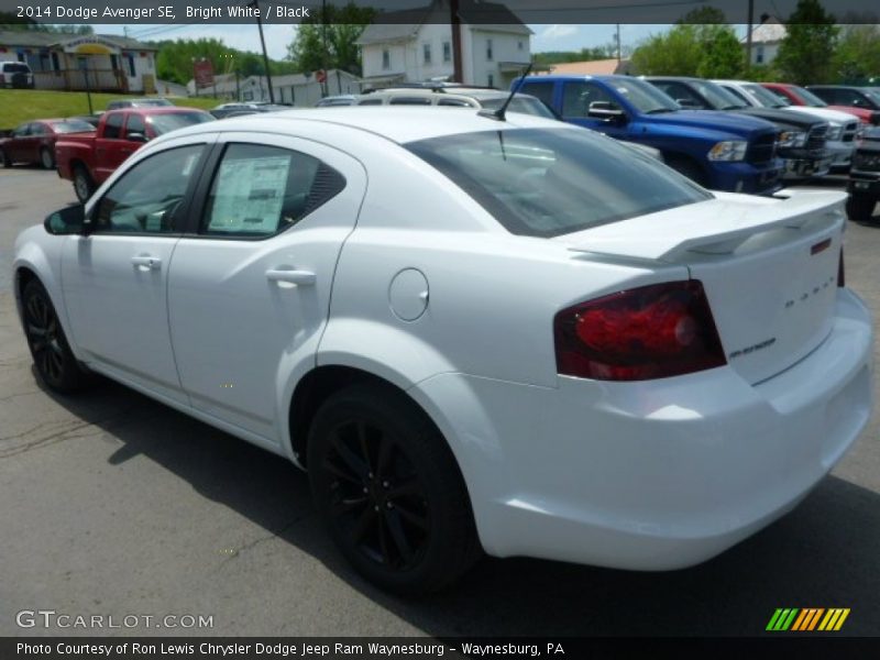 Bright White / Black 2014 Dodge Avenger SE