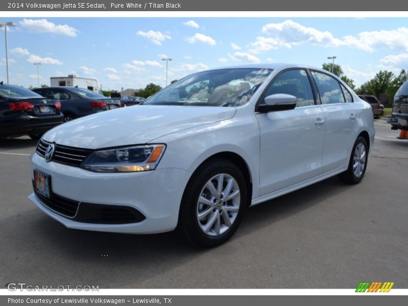 Pure White / Titan Black 2014 Volkswagen Jetta SE Sedan