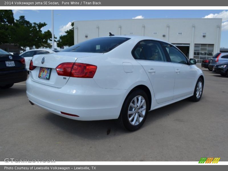 Pure White / Titan Black 2014 Volkswagen Jetta SE Sedan