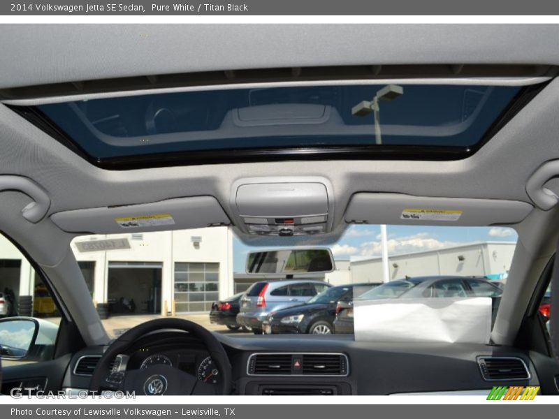 Pure White / Titan Black 2014 Volkswagen Jetta SE Sedan