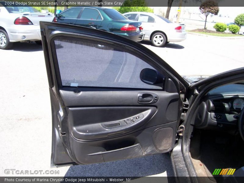 Graphite Metallic / Dark Slate Gray 2004 Dodge Stratus SE Sedan