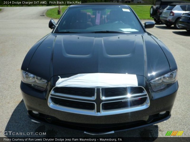 Pitch Black / Black/Red 2014 Dodge Charger SXT AWD