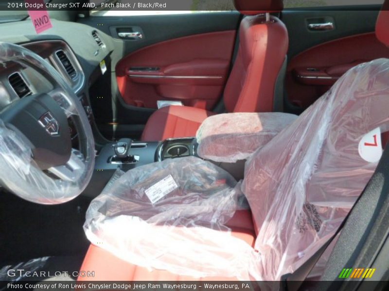 Pitch Black / Black/Red 2014 Dodge Charger SXT AWD