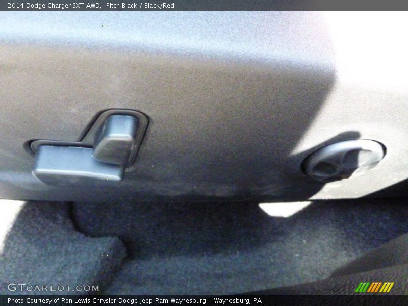 Pitch Black / Black/Red 2014 Dodge Charger SXT AWD