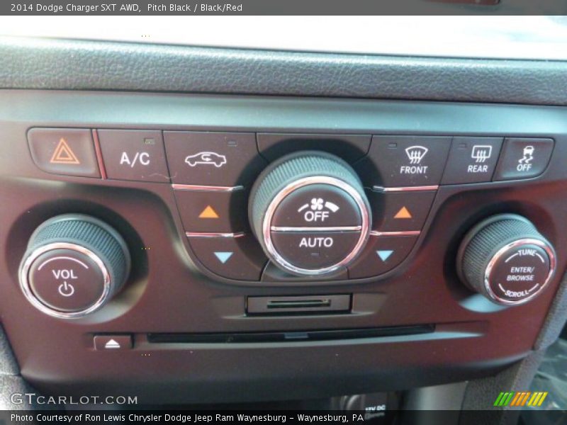 Pitch Black / Black/Red 2014 Dodge Charger SXT AWD