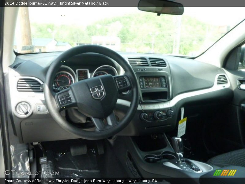 Bright Silver Metallic / Black 2014 Dodge Journey SE AWD