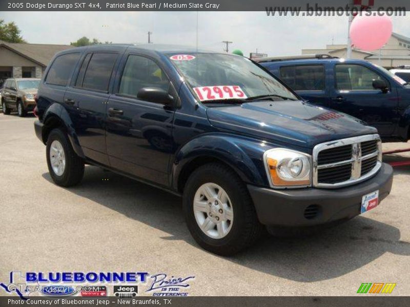 Patriot Blue Pearl / Medium Slate Gray 2005 Dodge Durango SXT 4x4