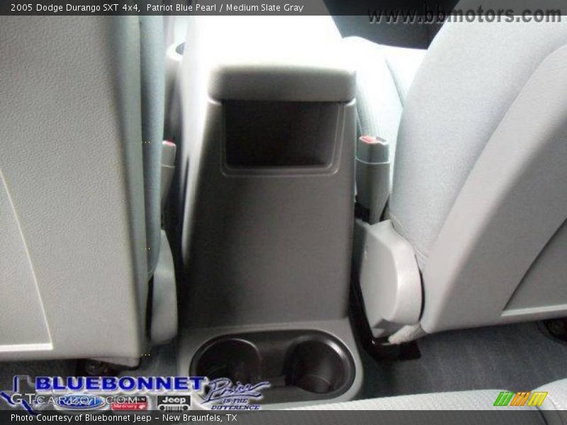 Patriot Blue Pearl / Medium Slate Gray 2005 Dodge Durango SXT 4x4