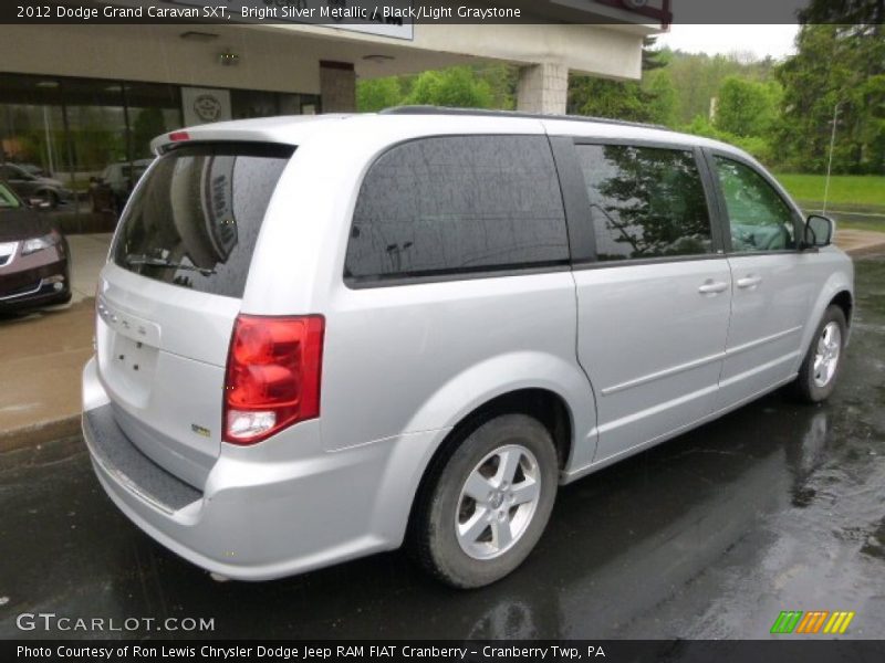 Bright Silver Metallic / Black/Light Graystone 2012 Dodge Grand Caravan SXT