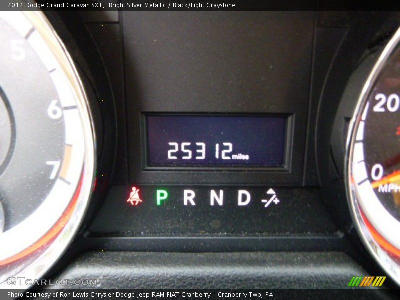 Bright Silver Metallic / Black/Light Graystone 2012 Dodge Grand Caravan SXT