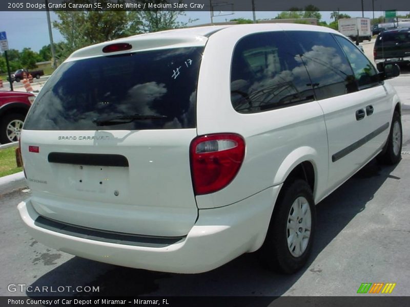 Stone White / Medium Slate Gray 2005 Dodge Grand Caravan SE