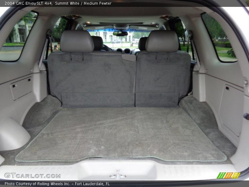  2004 Envoy SLT 4x4 Trunk