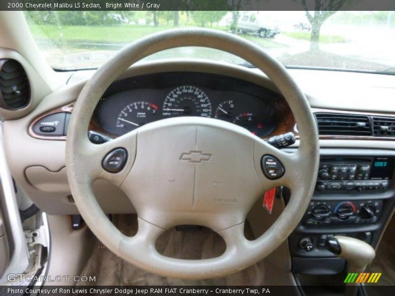 Bright White / Gray 2000 Chevrolet Malibu LS Sedan