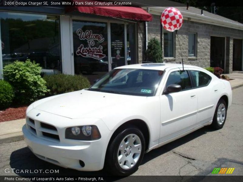 Stone White / Dark Slate Gray/Light Graystone 2006 Dodge Charger SE