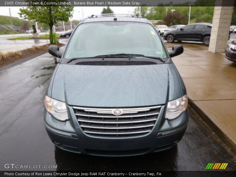 Butane Blue Pearl / Medium Slate Gray 2005 Chrysler Town & Country Limited