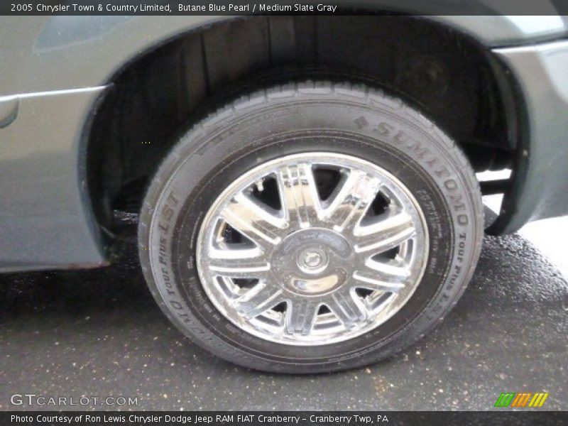 Butane Blue Pearl / Medium Slate Gray 2005 Chrysler Town & Country Limited