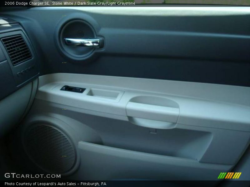 Stone White / Dark Slate Gray/Light Graystone 2006 Dodge Charger SE