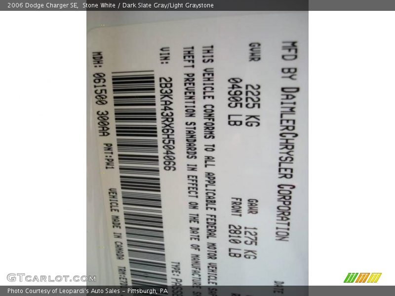 Stone White / Dark Slate Gray/Light Graystone 2006 Dodge Charger SE