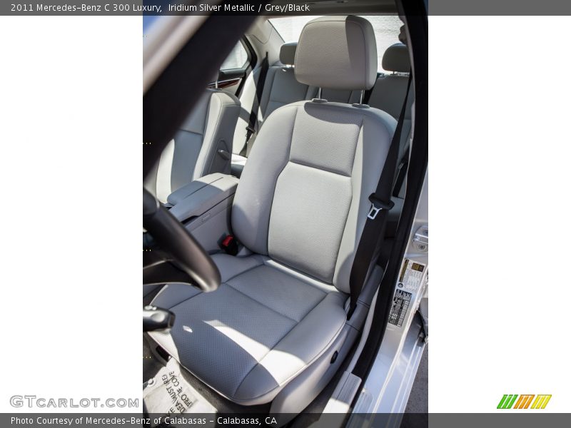 Iridium Silver Metallic / Grey/Black 2011 Mercedes-Benz C 300 Luxury
